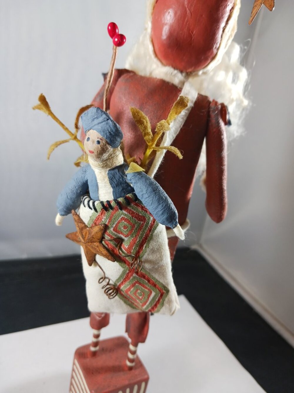 Handmade Santa Art Doll Primitive Style Collectable Keepsake - Picture 4 of 10